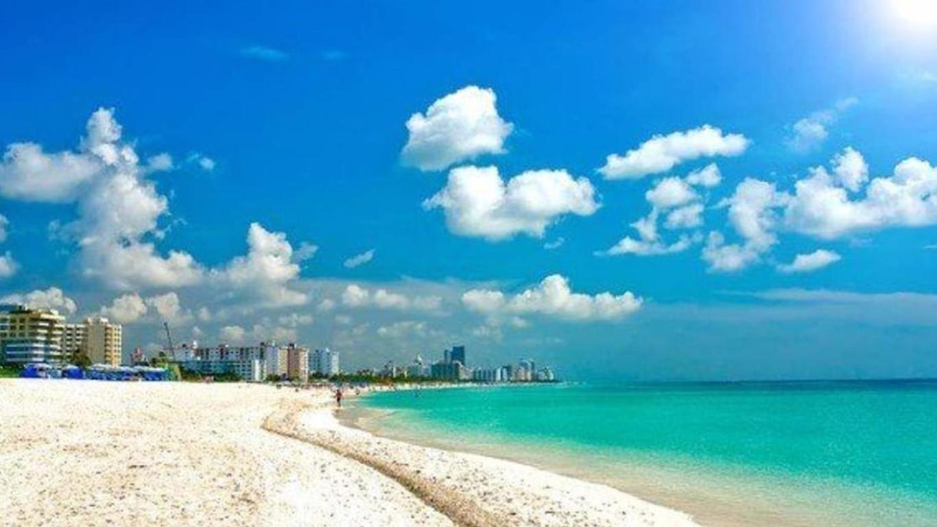 Women Only Rooms - Men Only Rooms - Free Wifi - Coffee Parking - Lockers Miami Dış mekan fotoğraf